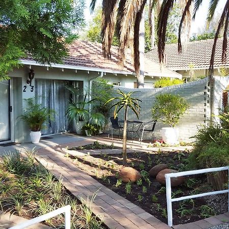 Old Umtali Guest House Johannesburg Exteriér fotografie